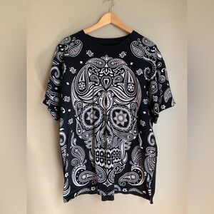 DOM Black Goth Graphic T-Shirt Los Muertos Sugar Skull Paisley Y2k Tattoo Art